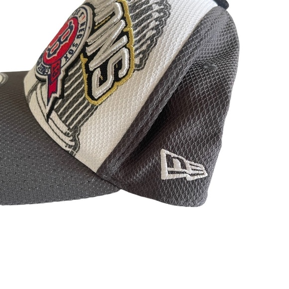 Boston Red Sox World Series Champions 2013 Collectors Cap Baseball Hat MLB - Picture 3 of 9